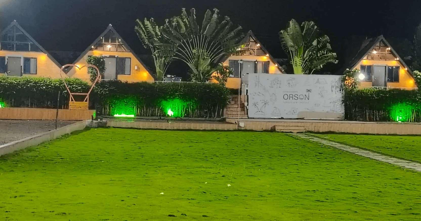 Luxury Lakeview Rooms